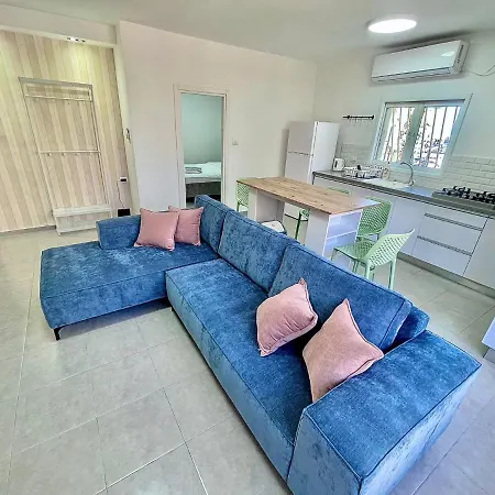 Gk Apartment Beauty Bat Yam Exterior photo