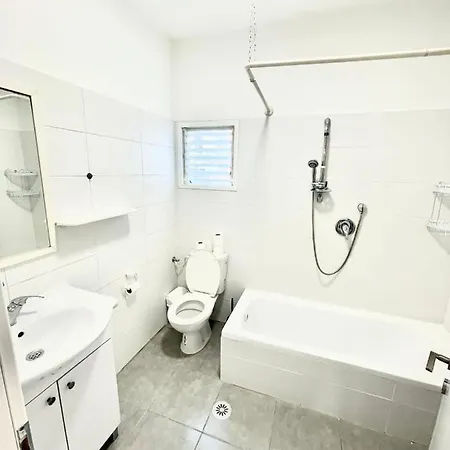Gk Apartment Beauty Bat Yam Exterior photo