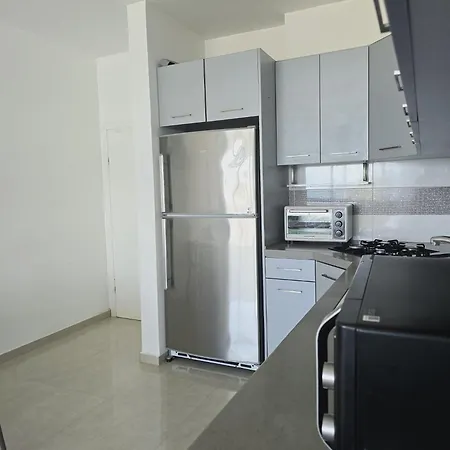 Gk Apartment Beauty Bat Yam Exterior photo