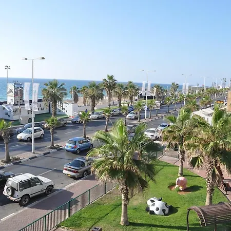Gk Apartment Beauty Bat Yam Exterior photo