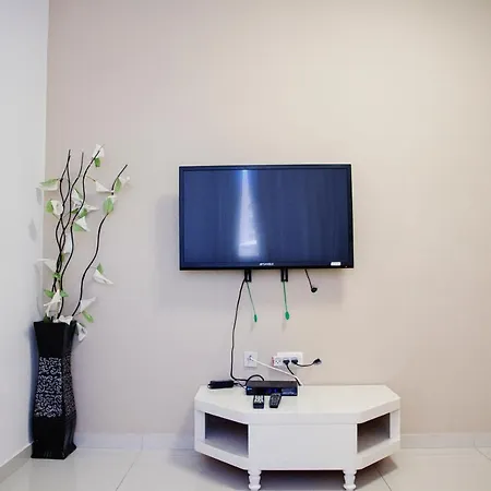 Gk Apartment Beauty Bat Yam Exterior photo