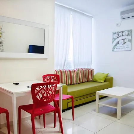 Gk Apartment Beauty Bat Yam Exterior photo