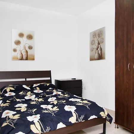 Gk Apartment Beauty Bat Yam Exterior photo