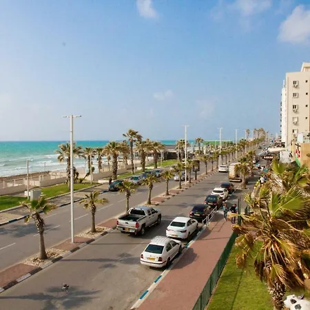 Gk Apartment Beauty Bat Yam Exterior photo