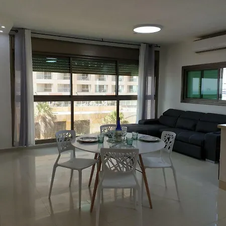Gk Apartment Beauty Bat Yam Exterior photo