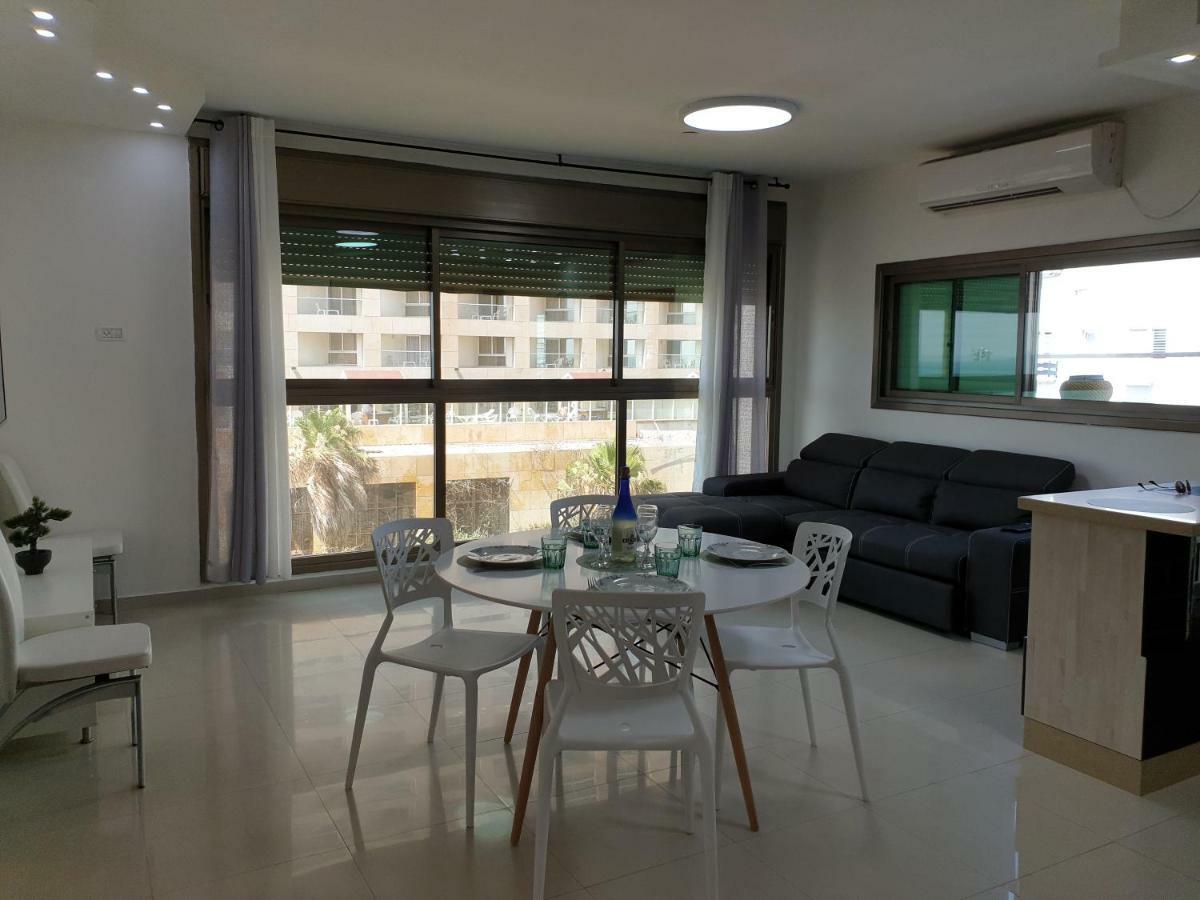 Apartment Gk Beauty Bat Yam
